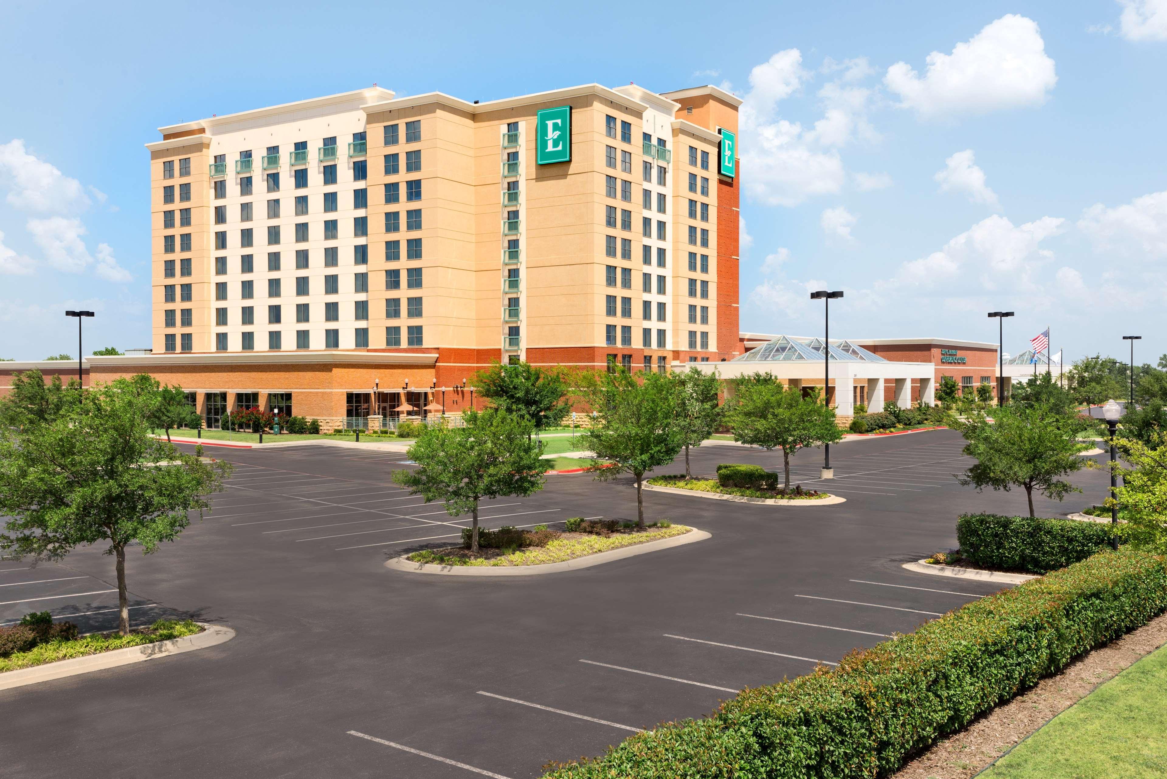 Embassy Suites By Hilton Norman Hotel & Conference Center Eksteriør billede